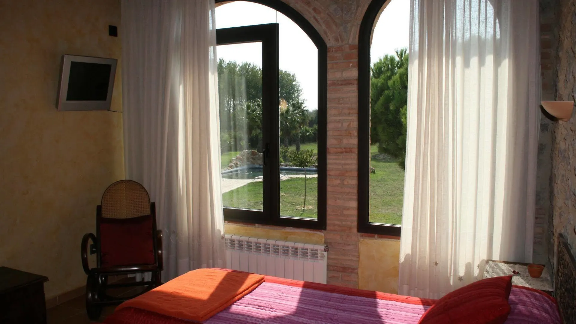 Mas Del Joncar Guest House Sant Pere Pescador 0*,  Spain
